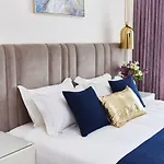 Jupiter Aparthotel 4*